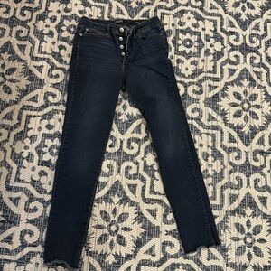 Size 6 Chaps skinny jeans. Worn several times. Listing #902